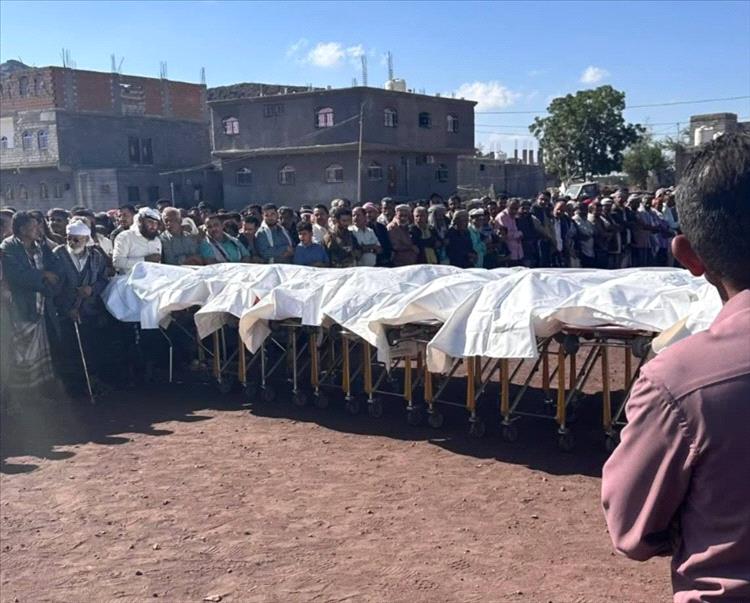 ردفان تودع كوكبة من شهدائها الذين ارتقوا في مواجهات حضرموت الأخيرة