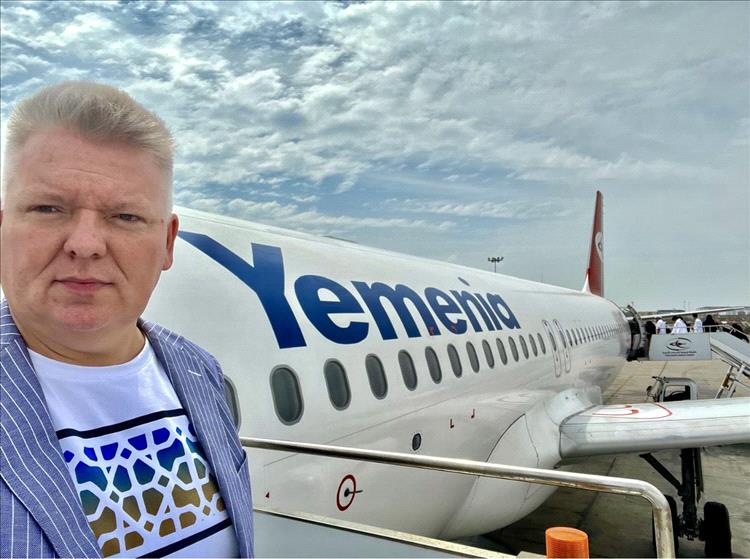 السفير البولندي يقدم رسالة شكر للخطوط الجوية اليمنية