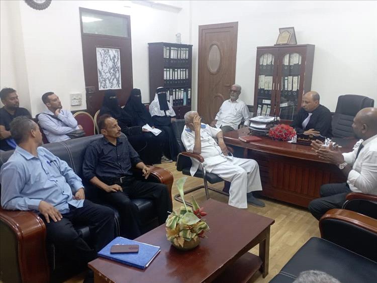 مستشفى الجمهورية ترفع جاهزيتها لمواجهة أي طارئ بعدن