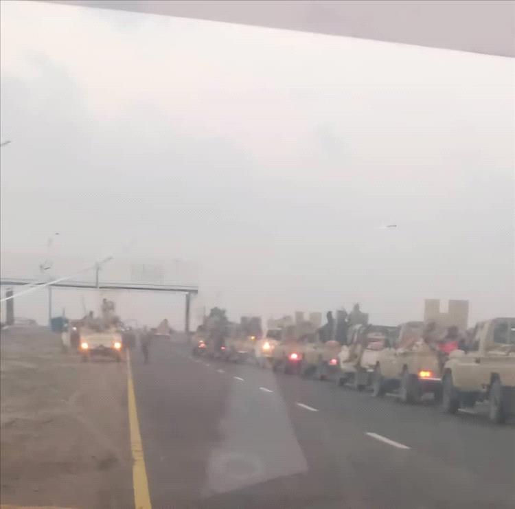 أربعة ألوية من قوات درع الوطن تستعد لدخول عدن لتأمين المباني والمؤسسات الحكومية