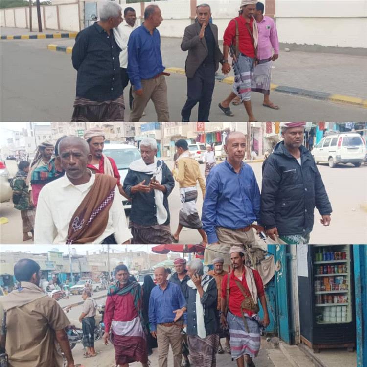 مدير عام زنجبار يتفقد جامعة أبين وأسواق المدينة ويشيد بالحراك الأكاديمي والتجاري