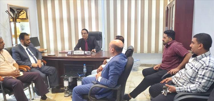 وكيل وزارة الإدارة المحلية يناقش خطط وبرامج  الوزارة للعام 2026م