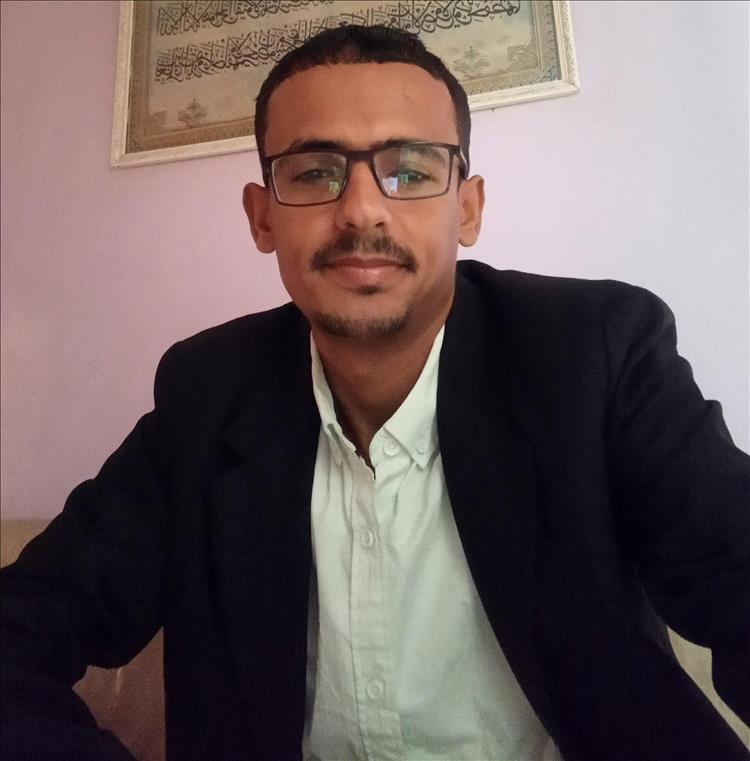 صحفي: وعود رواتب الجيش والأمن كاذبة والتأخير يزيد معاناة العسكريين