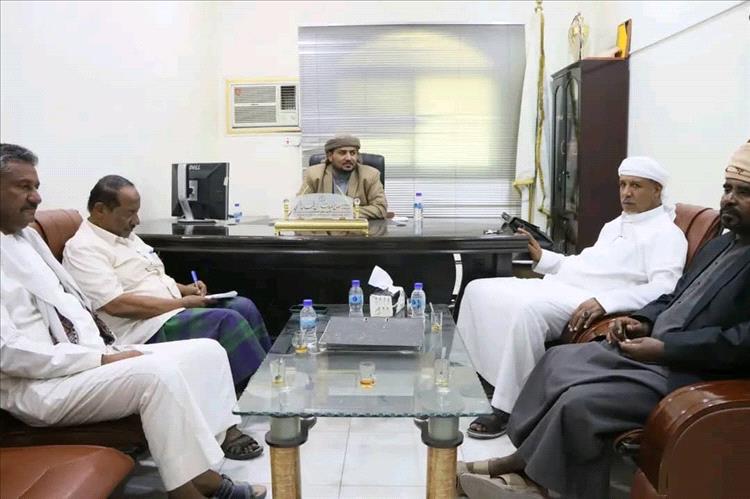 مناقشة أنشطة مكتب مؤتمر حضرموت الجامع بمديرية السوم والمعوقات التي واجهته خلال الأحداث الأخيرة