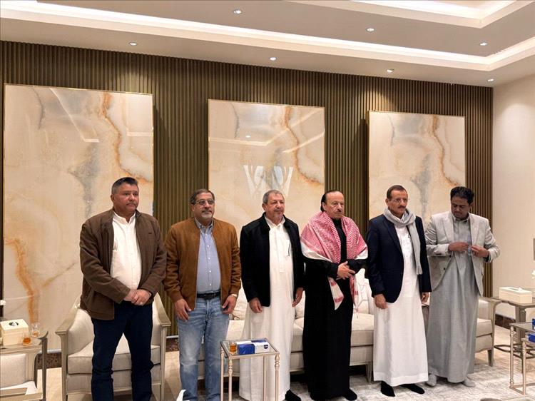 الفريق ناصر منصور هادي يستقبل قيادات السلطة القضائية في لقاء أخوي بالرياض