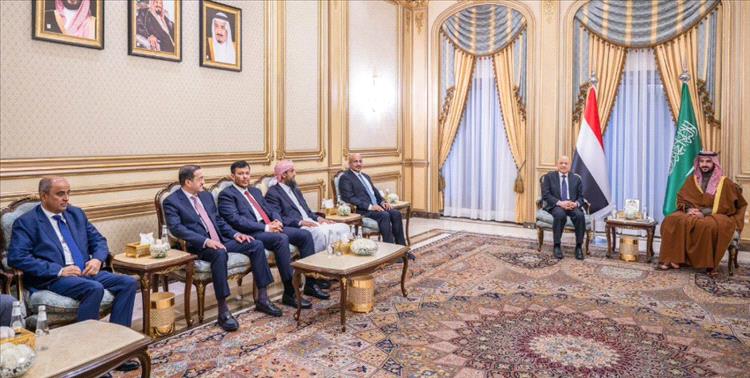 اليمن يرتب أوراقه لإنجاز التوافق جنوباً واستعادة الدولة شمالاً