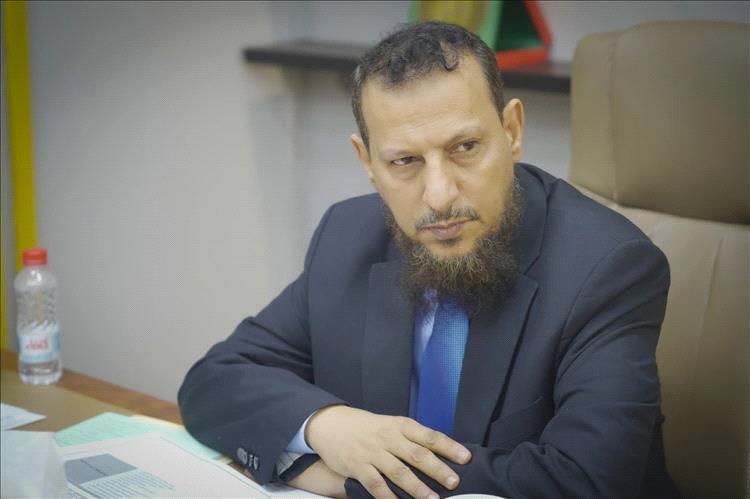 محافظ عدن عبدالرحمن شيخ: دعم التحالف ركيزة أساسية في دعم الاستقرار وتعزيز قدرات الأجهزة الأمنية