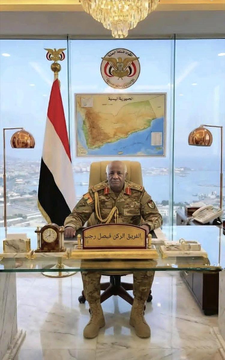 تنبيه هام بشأن حسابات منسوبة للفريق الركن فيصل رجب