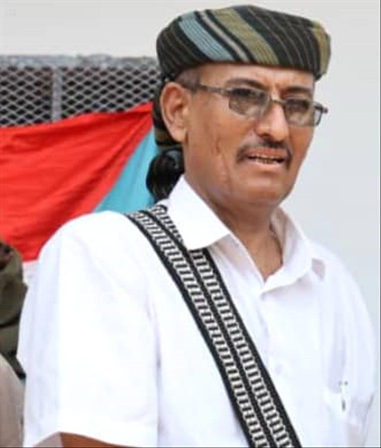 مدير عام أحور يعزّي بيت آل شواذن خاصة وقبيلة آل علي عامة في وفاة فقيد الوطن العميد مبروك يسلم بن جنّة