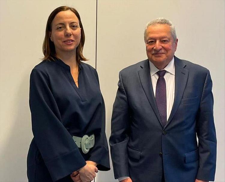 سفير اليمن يناقش مع مسؤولة اوروبية مستجدات الاوضاع في اليمن