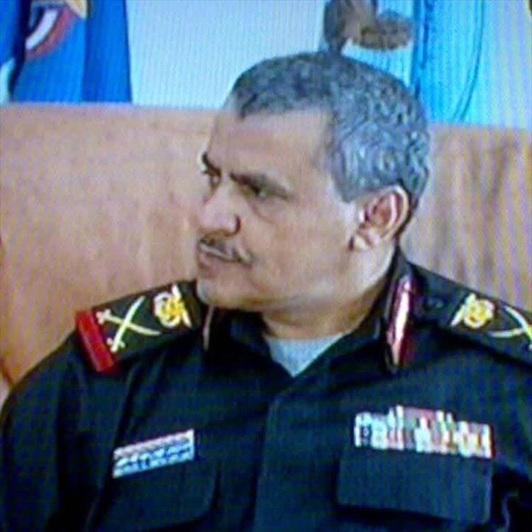 اللواء الركن رويس عبد الله مُجوَّر… من حقول الصعيد إلى قيادة القوات البحرية