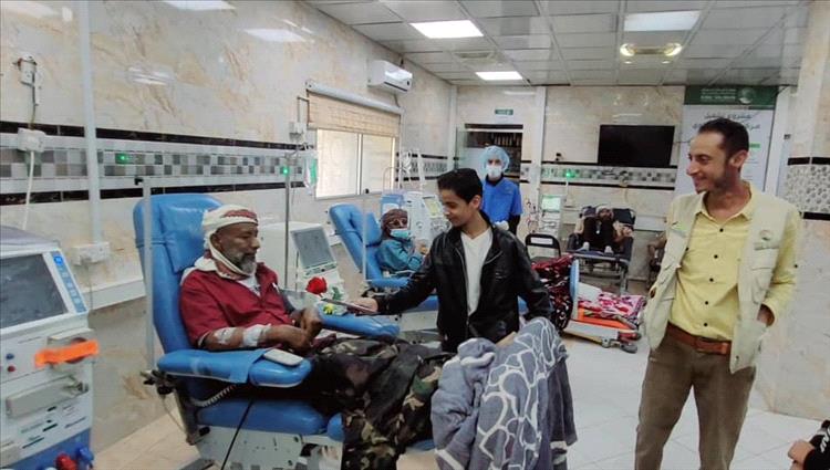 زيارة طلابية لمركز الغسيل الكلوي بالضالع