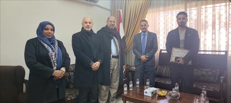 الدكتور عمر زين السقاف يلتقي بالاطباء اليمنيين في مستشفيات الأردن ويطمئن على اوضاعهم