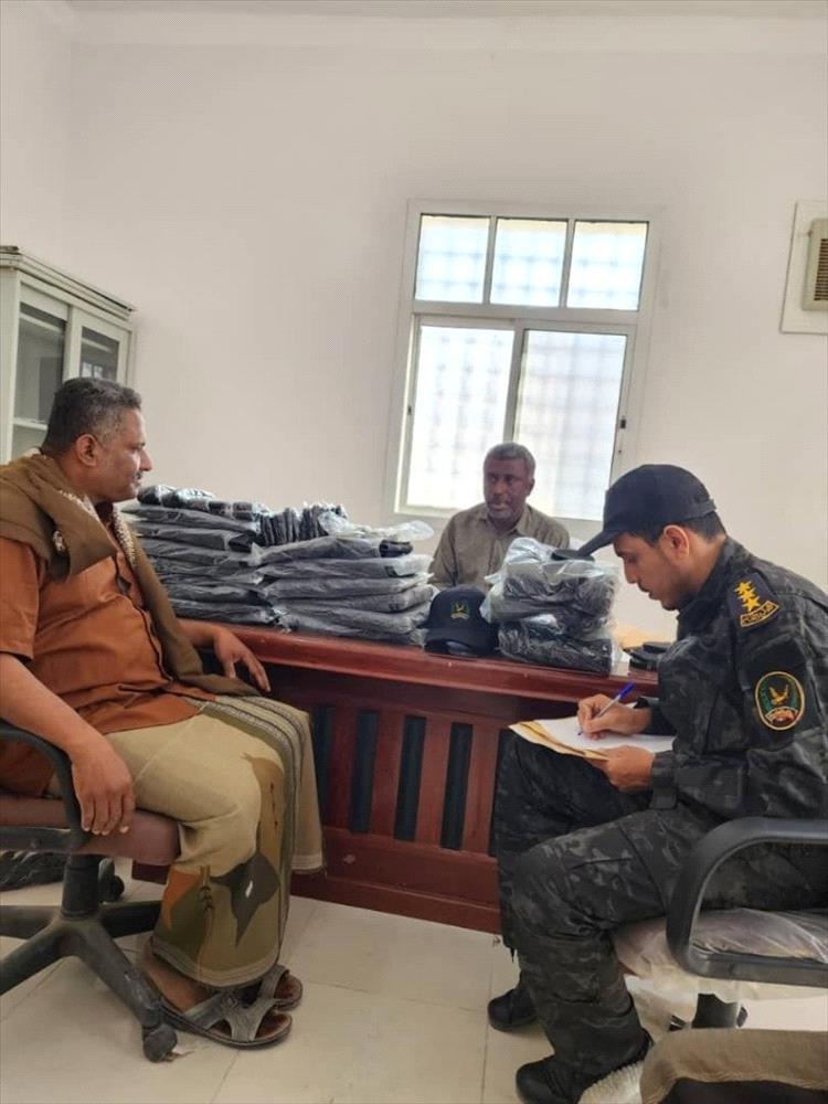 الإدارة العامة لمكافحة المخدرات تزور فرعها بوادي وصحراء حضرموت للاطلاع على سير العمل