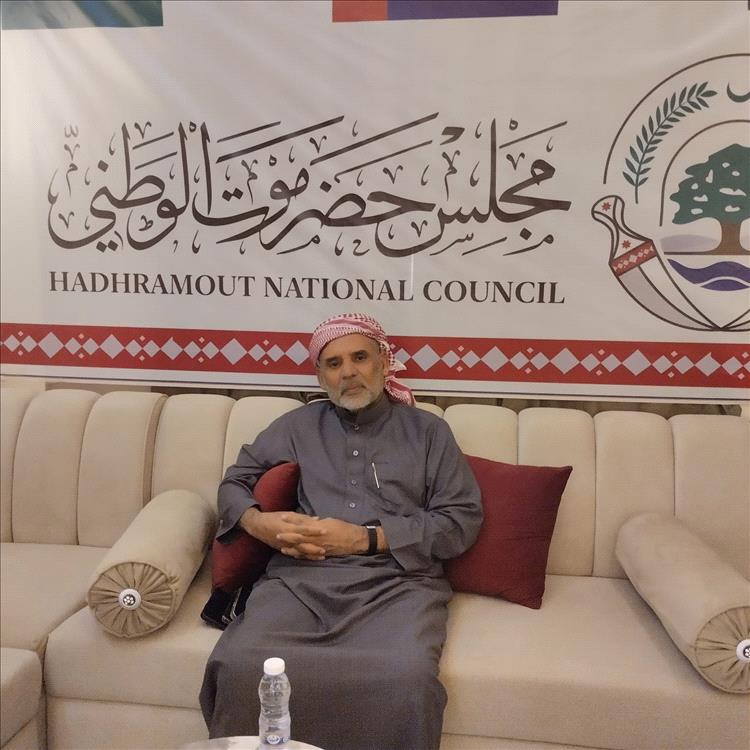 الشيخ عصام الكثيري يطرح رؤية مستقلة لحضرموت: "ستكون ميزان القوى" وترفض تبعية الشمال والجنوب