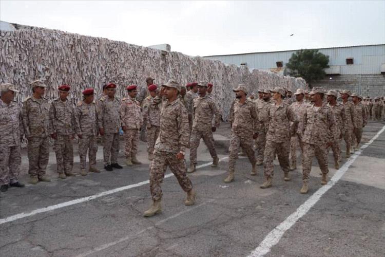 نائب المفتش العام يدشّن المرحلة الأولى من العام التدريبي القتالي 2026م بعدن