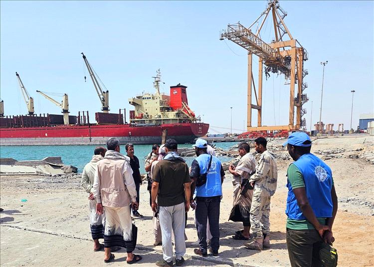 بعد إنهاء مهمة البعثة الأممية في الحديدة.. هل بات الخيار العسكري أقرب غرب اليمن؟