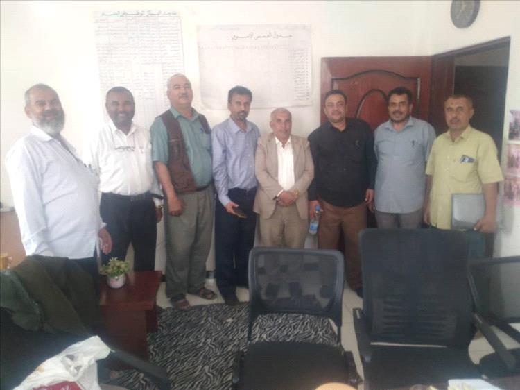 فريق تربوي من المحافظة أبين يزور المدارس الأهلية بمديرية لودر