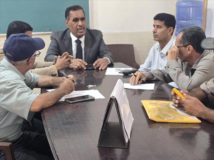 مجلس كلية اللغات والترجمة بجامعة عدن يقر نتائج الفصل الأول ويحدد موعد بدء الدراسة للفصل الثاني