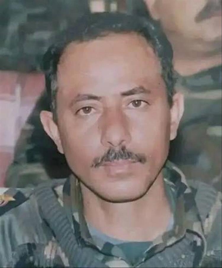 مدير عام ردفان يعزي في وفاة العميد الركن عبدالرقيب ثابت الصبيحي