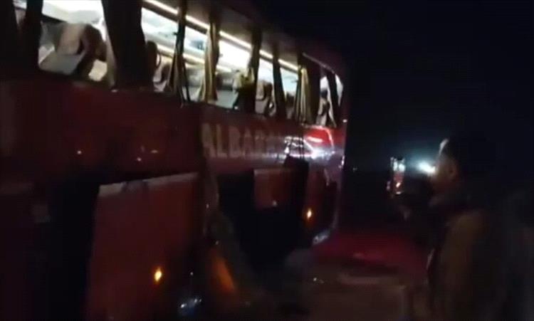 تفاصيل حادثة تصادم قاطرة غاز وحافلة بمأرب