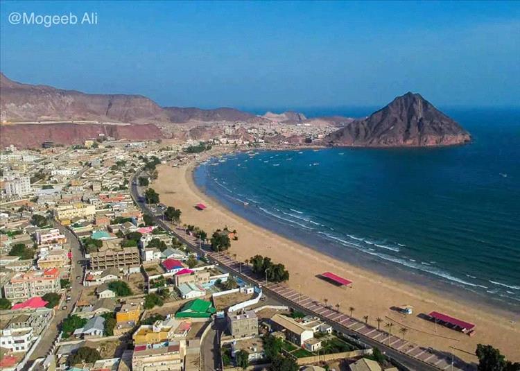 أبناء عدن يطالبون بتمثيل عادل في أي ترتيبات سياسية قادمة ومسار مستقل لقضيتهم