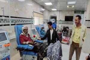 زيارة طلابية لمركز الغسيل الكلوي بالضالع