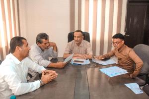 مدير عام بروم ميفع يعقد اجتماعا بلجنة المناقصات في المديرية