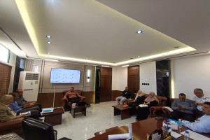 الوليدي يترأس اجتماعًا صحيًا لمناقشة تأمين اللقاحات 2026–2027