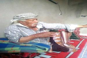 وكيل محافظة البيضاء  يعزي في وفاة المناضل والشاعر علي ناصر الناصري