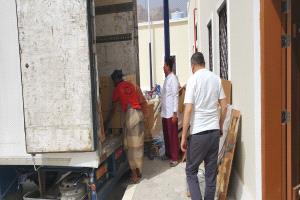 إستلام الدفعه الأولى من أجهزة المختبرات التابعة للمركز التجاري للعسل بمديرية القطن