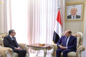 رئيس الوزراء يستقبل سفير إيطاليا