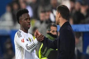 بعد رحيل تشابي.. هل تتأثر مفاوضات تجديد الريال مع فينيسيوس؟