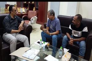 القائم بأعمال الصحة الشعبي يناقش مع مؤسسة رؤية إطلاق معرض عدن هليث الطبي بنسخته الثانية في عدن