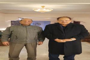 الرئيس علي ناصر محمد يستقبل فؤاد راشد بمنزله في القاهرة