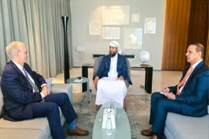 عضو مجلس القيادة المحرّمي يبحث مع السفير الالماني مستجدات الأوضاع على الساحة الوطنية