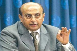 القربي: الوضع الراهن يستدعي معالجة مسؤولة وسريعة للأزمة