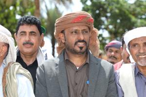 الشيخ عمر بن حبريش يغادر إلى الرياض