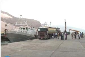 وصول أول دفعة وقود إلى سقطرى بدعم سعودي لتشغيل محطات الكهرباء