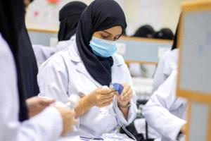 طبيبة تكشف فضيحة داخل أكبر مستشفيات صنعاء