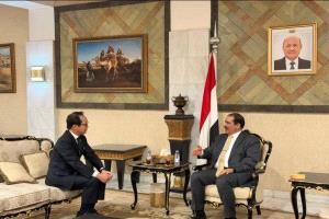 وزير الداخلية يبحث مع السفير الياباني تعزيز التعاون الأمني