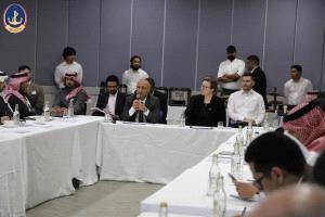 رئيس مصلحة خفر السواحل اليمنية يشارك في اجتماع احاطة الشركاء الدوليين من البعثات الدبلوماسية المعتمدة لدى بلادنا