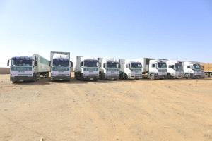 20 شاحنة إغاثية مقدمة من مركز الملك سلمان للإغاثة تصل إلى مديرية العبر بمحافظة حضرموت