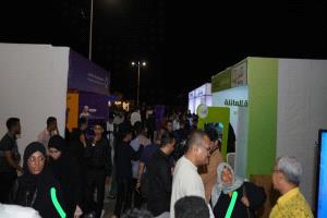 إقبال واسع وتنفيذ آلاف العمليات الرقمية في اليوم الأول لمعرض “سوق من غير كاش” بعدن