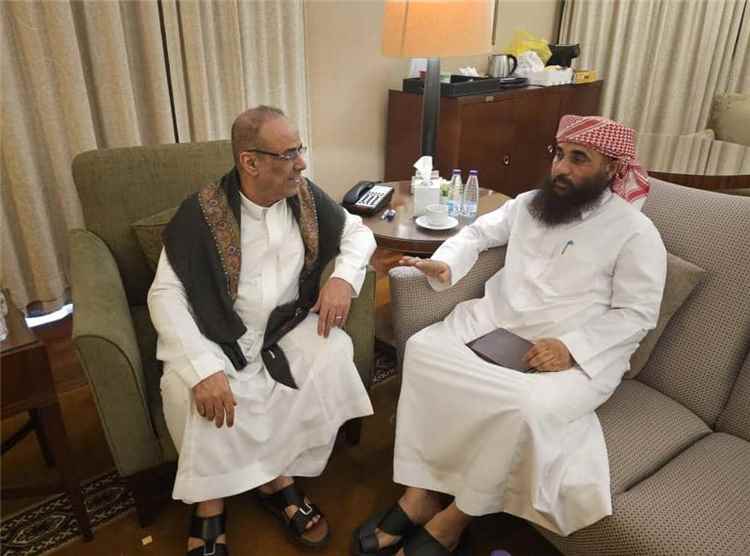 الميسري يستقبل اللواء حمدي شكري قائد المنطقة العسكرية الرابعة والفرقة الثانية عمالقة