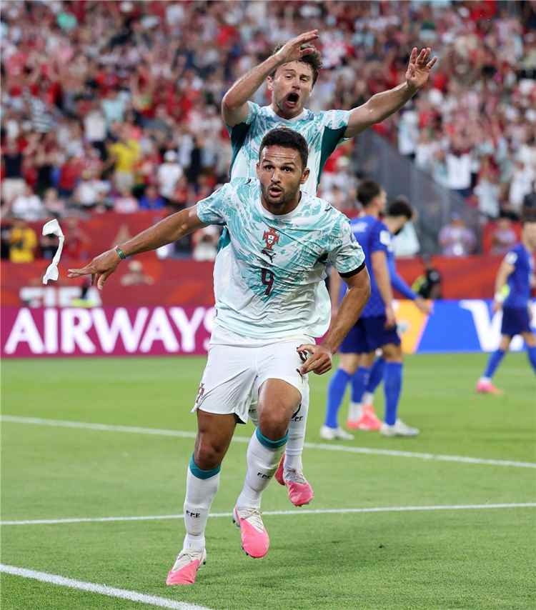 ريمونتادا جنونية تقود البرتغال لفوز درامي على كرواتيا وللتأهل لثمن نهائي المونديال