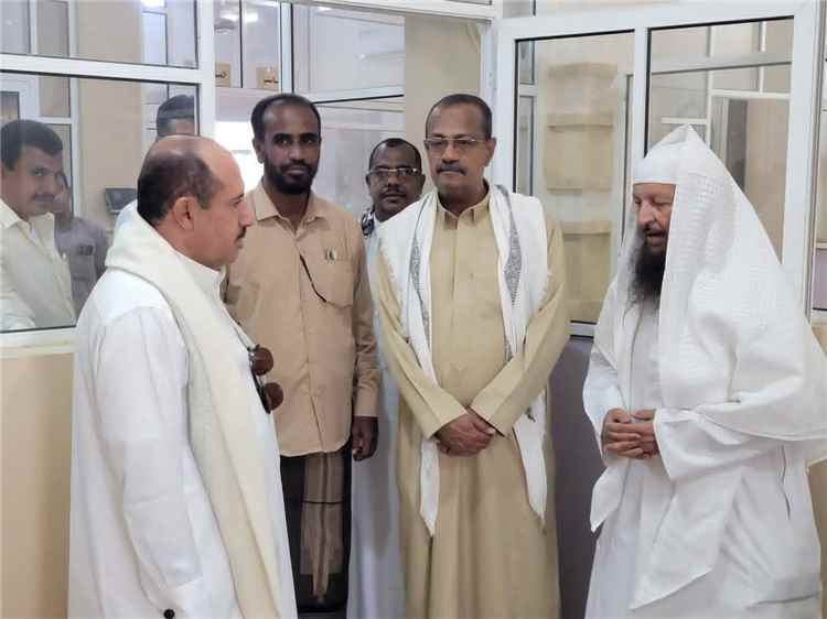 نائب وزير الشؤون الاجتماعية والعمل يزور مؤسسة الضمير الخيرية الاجتماعية