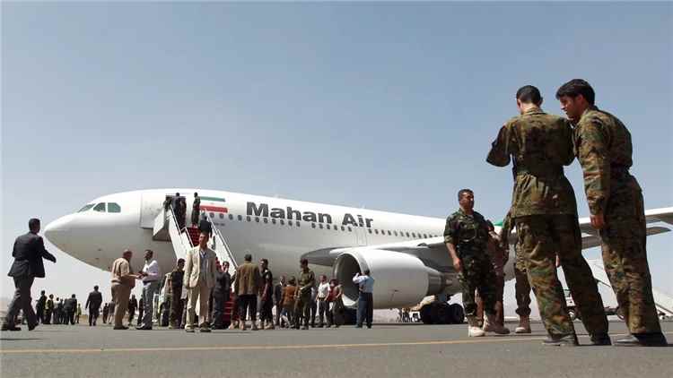 هبوط الطائرة الإيرانية في صنعاء.. هل يفتح الباب أمام تصعيد إقليمي جديد في اليمن؟