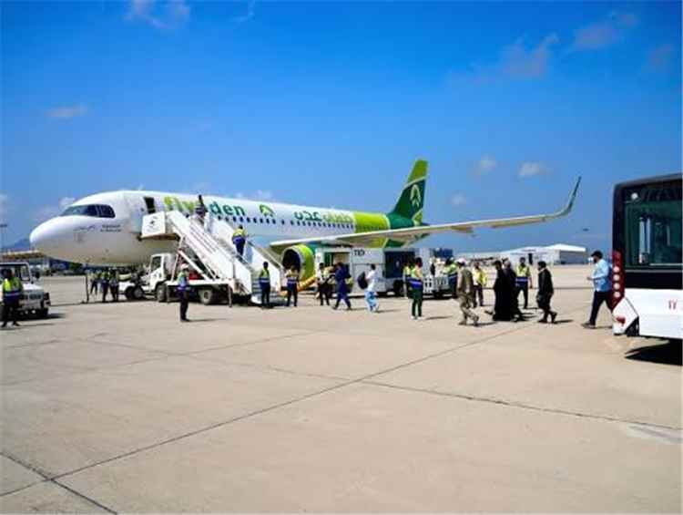 طيران عدن تدشن أولى رحلاتها إلى الدمام وتواصل توسيع شبكة وجهاتها الإقليمية