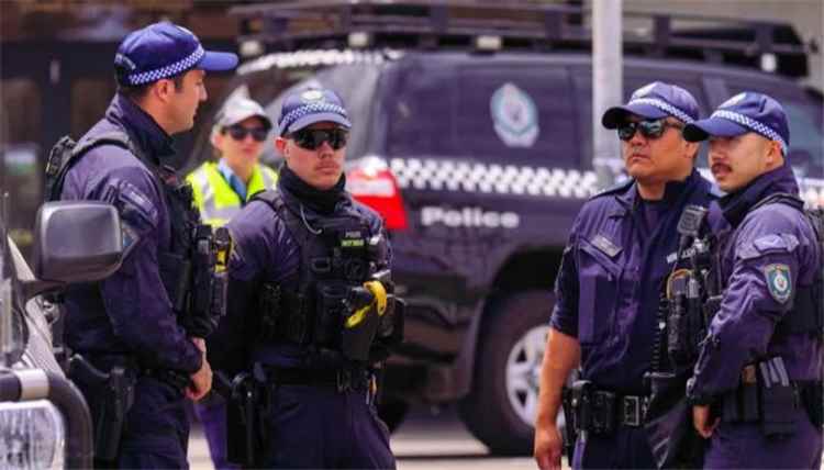 العثور على طفل مقتول داخل شقة .. وتحقيقات تشمل فرضية أكل لحوم البشر دون تأكيد